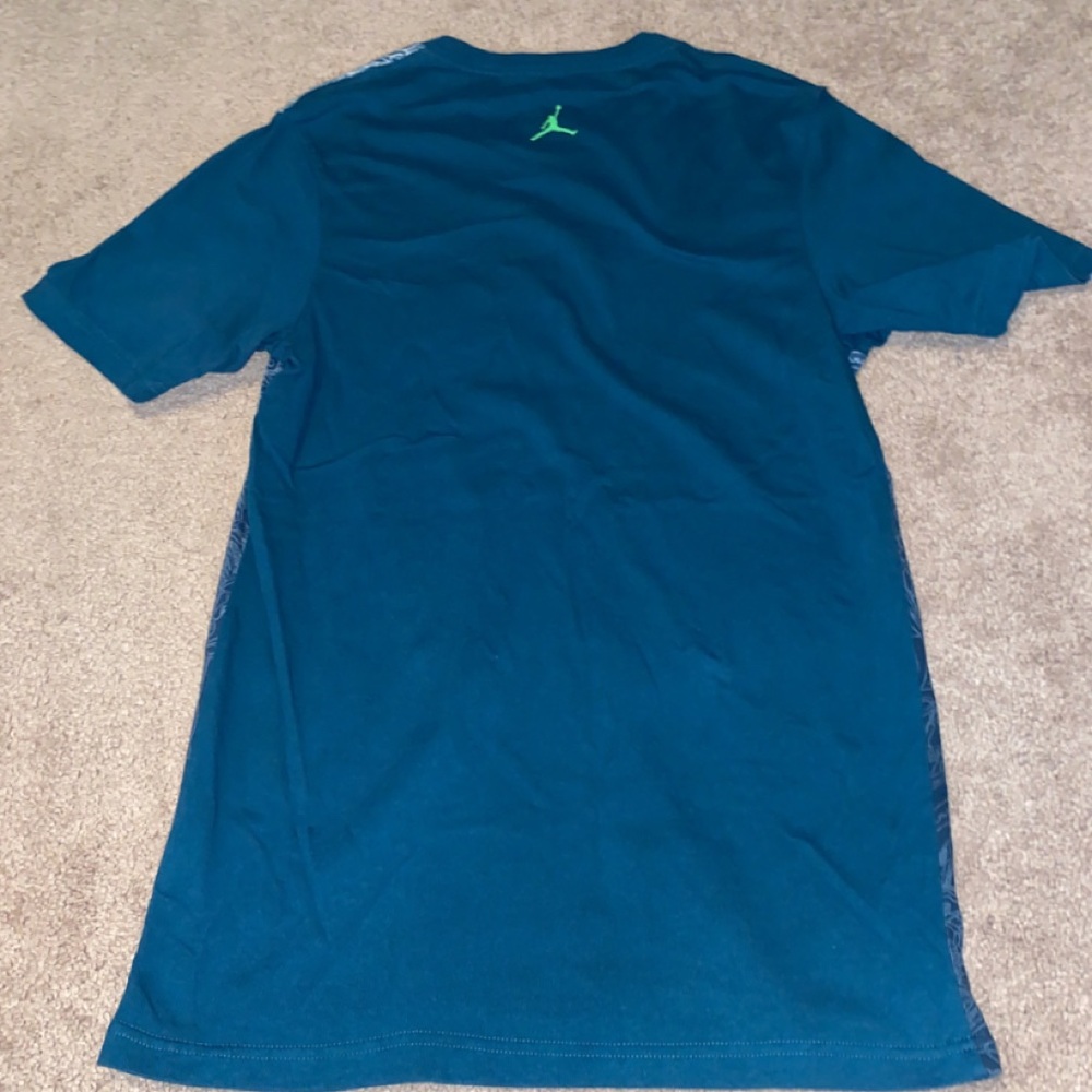Men’s Michael Jordan t shirt - Picture 3 of 3